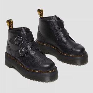 NEW Dr. Martens Women's Devon Flower Buckle Leather Platform Boots Size 9